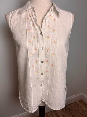 Vintage Irish Linen White Embroidered Pink Floral Sleeveless Button Front Blouse